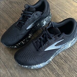 Brooks Ghost Black Running Shoes with White Speckled Midsole
